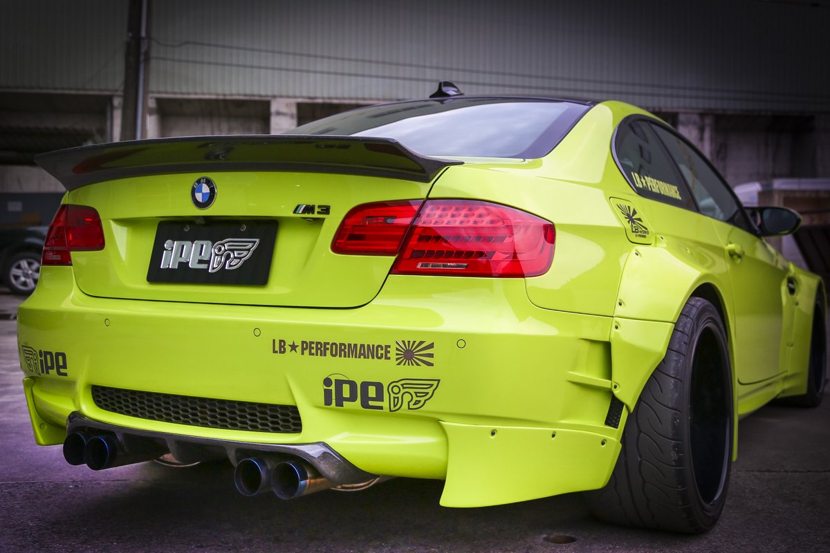This Green Wrap BMW E92 M3 equipped with Full innotech Performance Exhaust ...